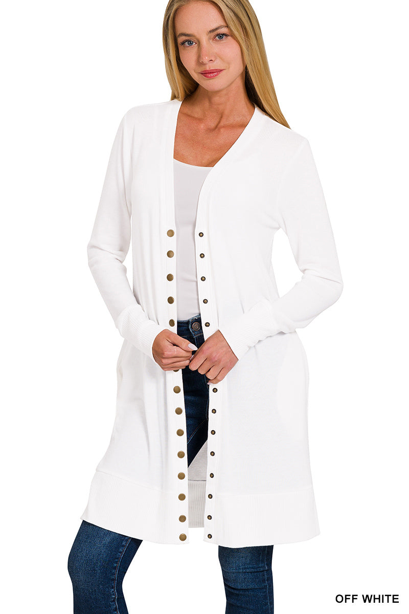 THIGH-LENGTH SNAP BUTTON CARDIGAN W/ RIBBED DETAIL