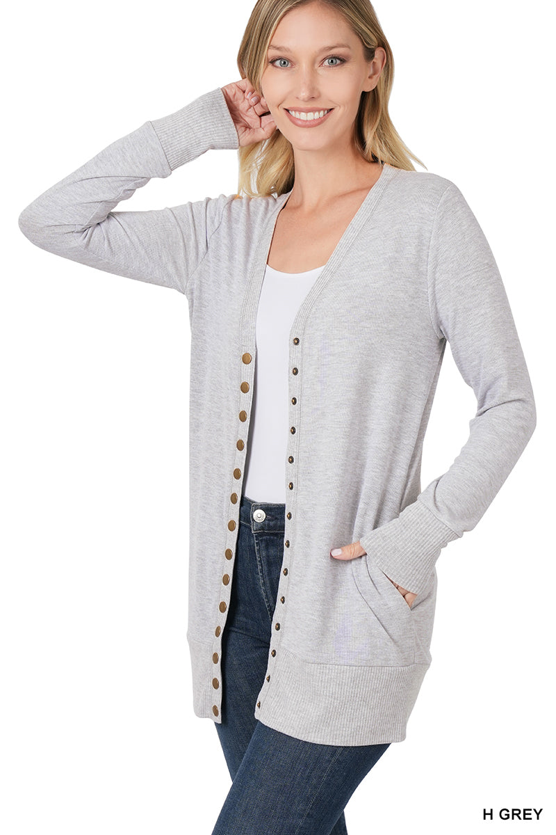 SNAP BUTTON SWEATER CARDIGAN WITH SIDE POCKETS